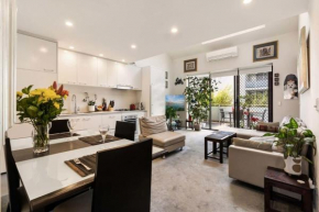 Poolside Apartment Opposite Redfern Park